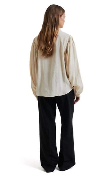 Second Female Sandy Blouse 