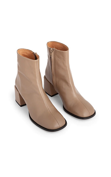 Ivy Lee Maxine Boots Light Taupe